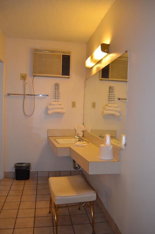 Tropics Motor Hotel Indio Kamer foto